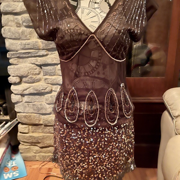 SEXY! Small 2 piece Brown sequins and sheet outfit - Picture 1 of 7